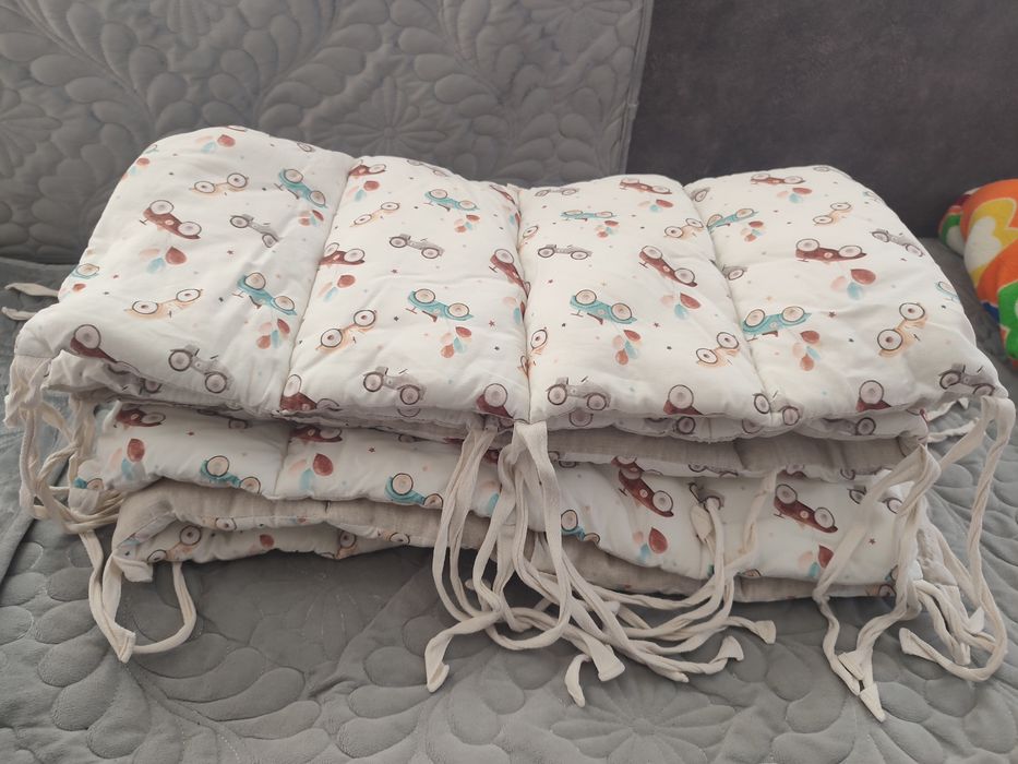 Продам бортики на манеж