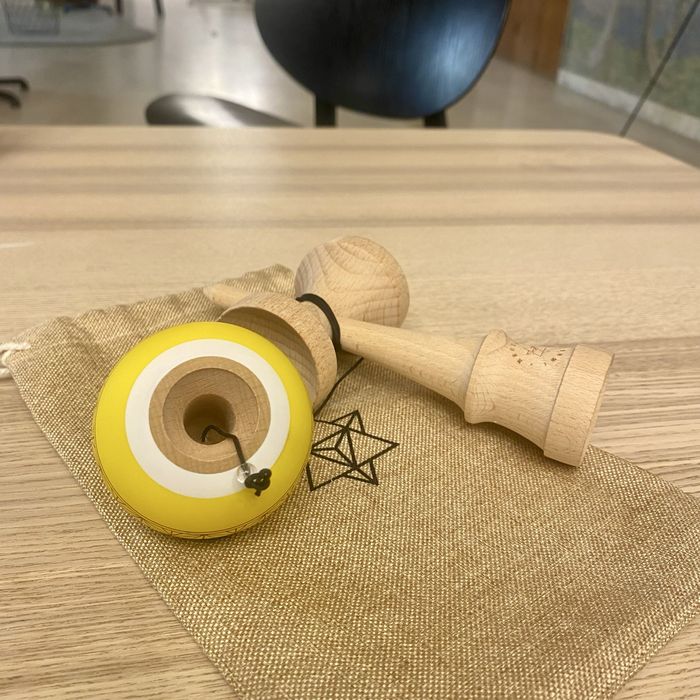Kendama Israel Asanoha Yellow Anti Skid