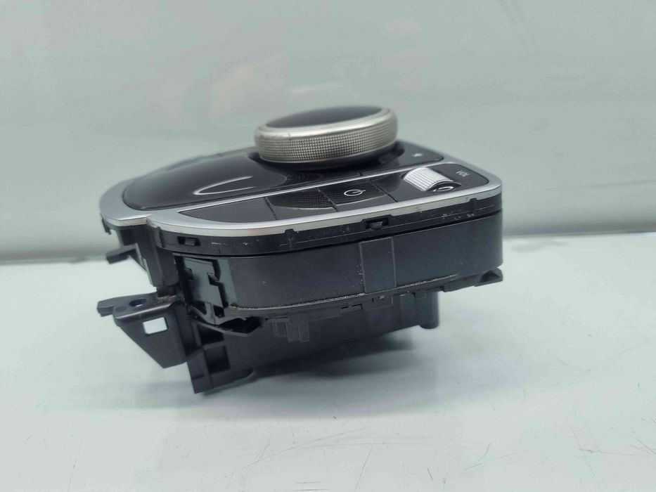 Panou media Mercedes Clasa C Combi (S205) [Fabr 2015-prezent] A205900