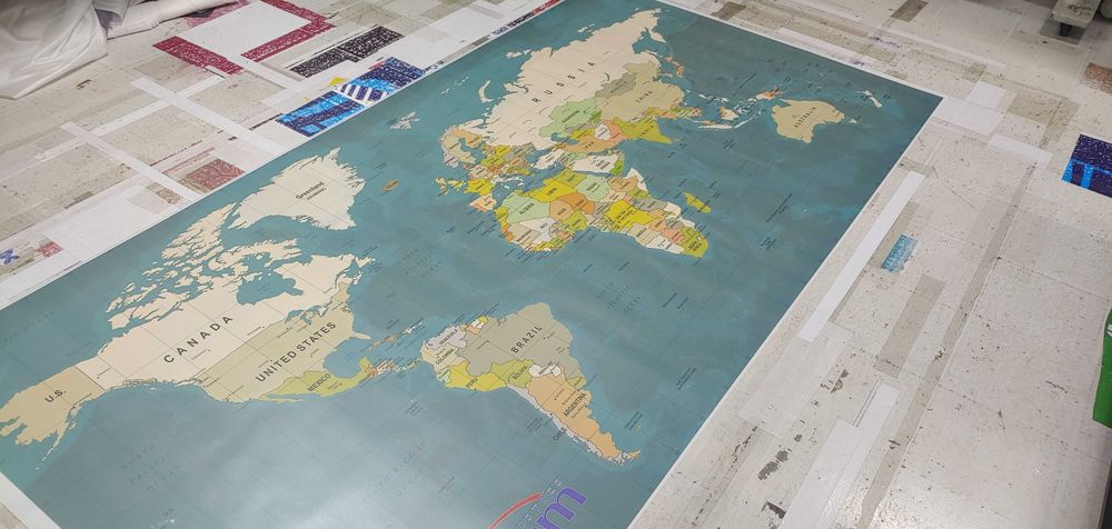 Карта мира на стену большой формат 250см х 150см (ПЭТ)