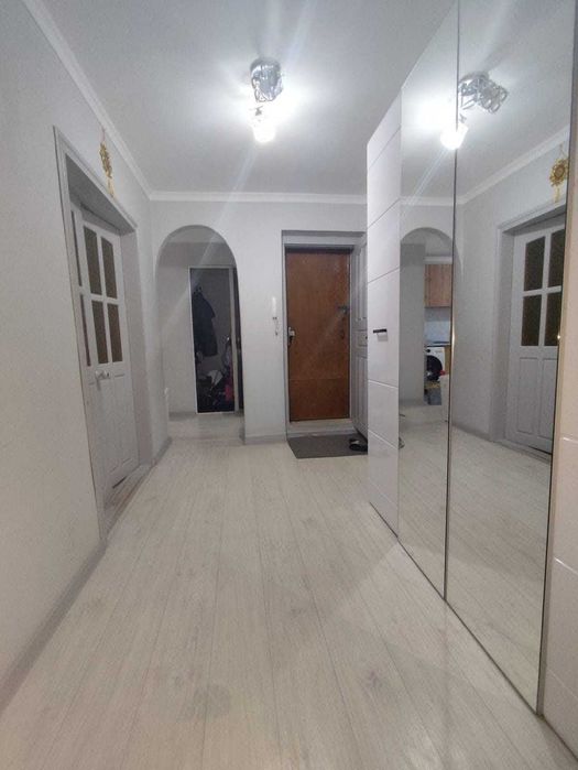 Продается 4 ком квартира в районе Типография