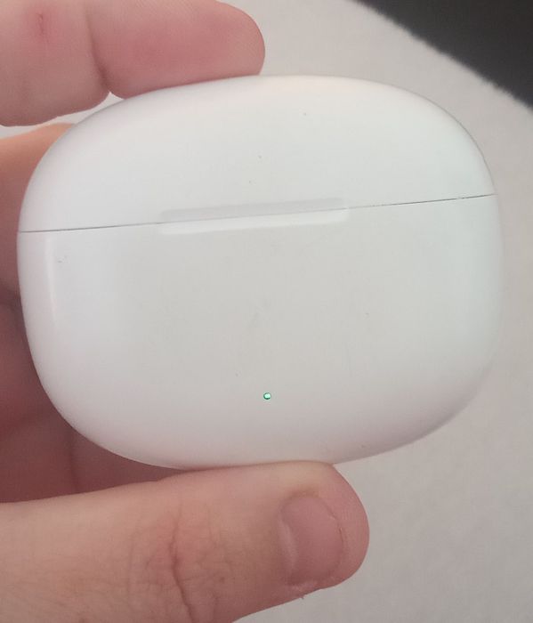Наушники Bluetooth . Цена договорная