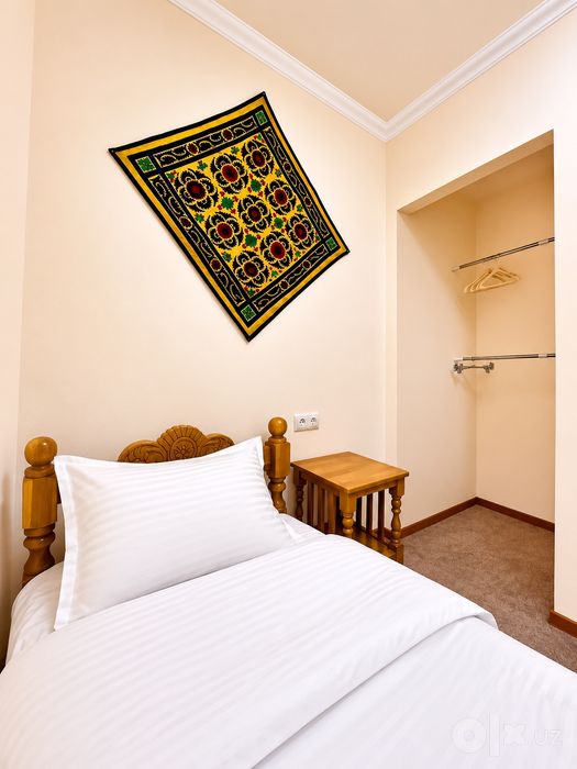 Shahina Hotel Registon
