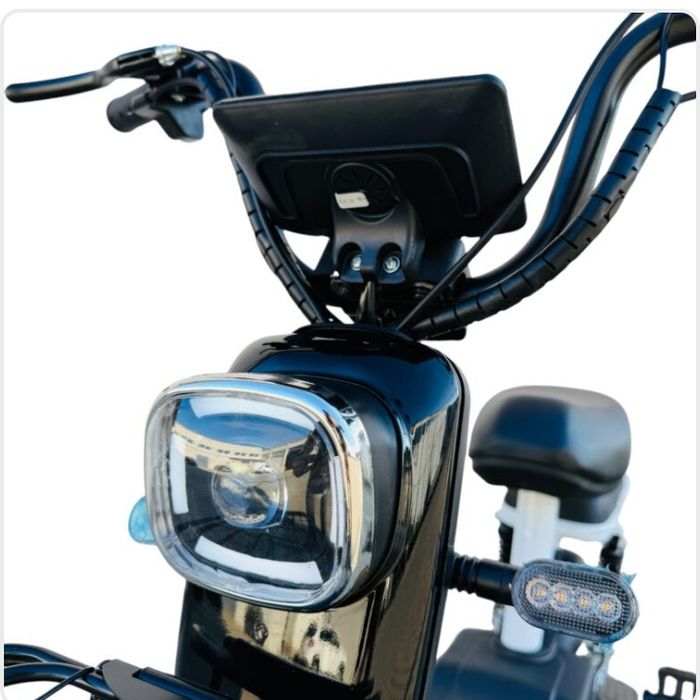Scooter electric