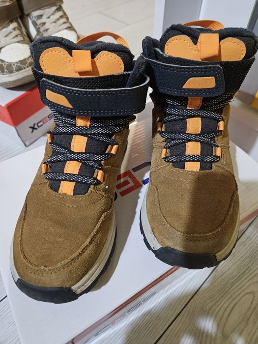 Детски зимни боти