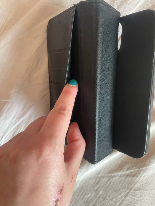 Черен калъф, тип тефтер за iphone 12