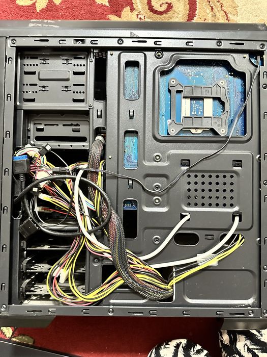 Продам игровой ПК Aero-500