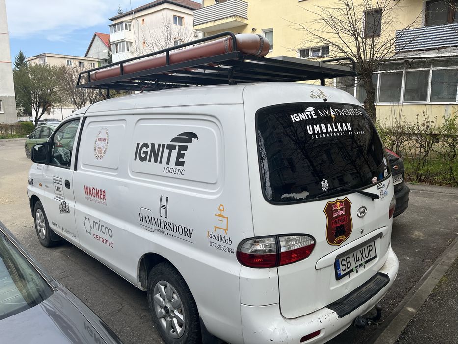 Hyundai H1 autoutilitara