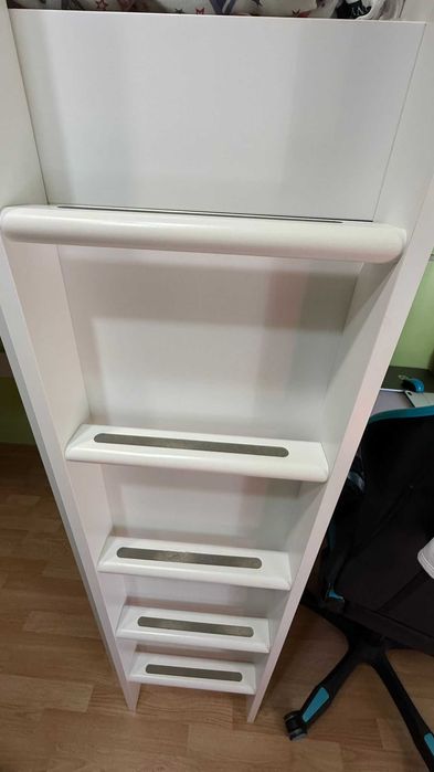 Pat etajat pentru copii