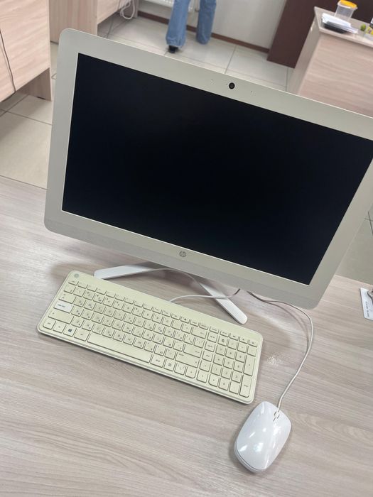 Моноблок компьютер HP All-in-One