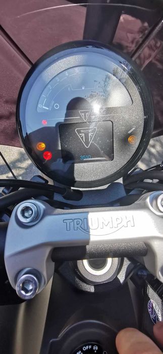 Vand Triumph Trident 660An 2021-accesorizat
