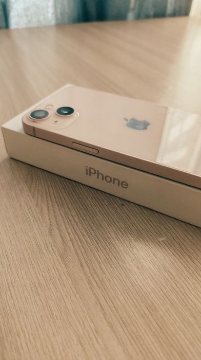 iPhone 13(128гб) с коробкой