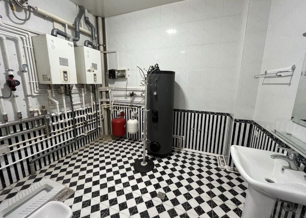 Аренда Офис помещения на Алмазар район 500 кв
