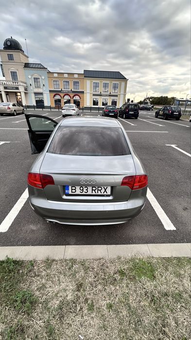 Vand Audi A4 2500 euro (negociabil)