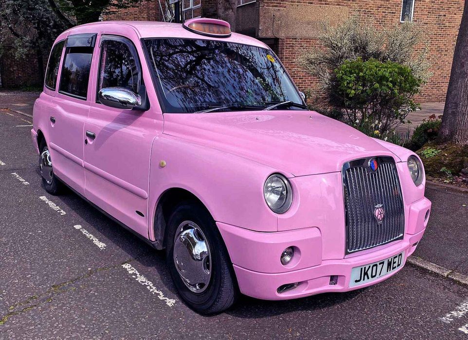 Розова кола под наем за събития или реклама