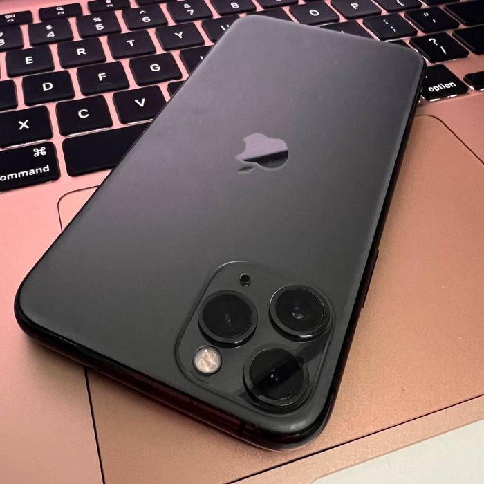 Продается iphone 11 pro