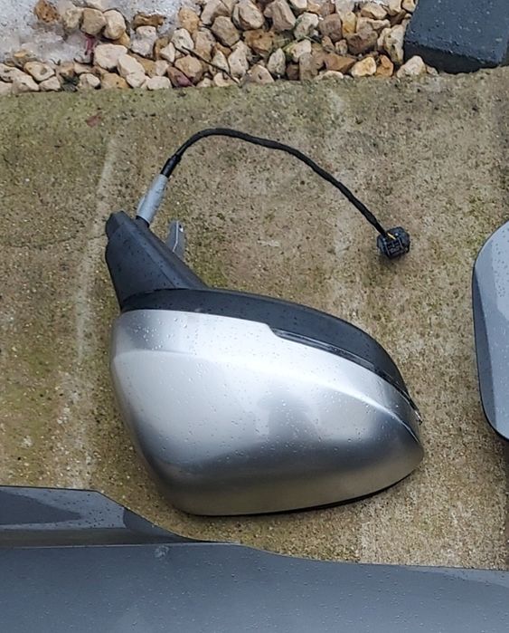 Oglinda Nissan Juke 2023