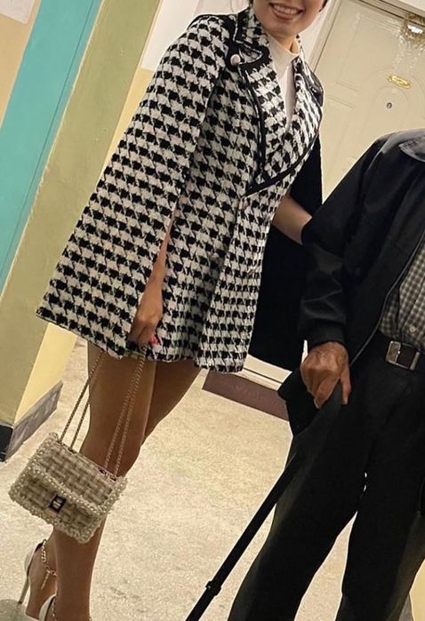 От Колекцията на Catwalk Connection ! Внос от чужбина