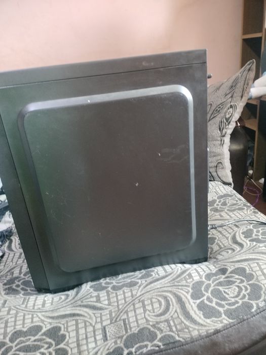 PC Gaming i7 7700k, RX570 4GB, 16GB RAM, 250GB SSD