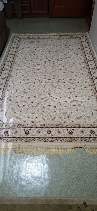 Ковры б/у от 2000до 5000