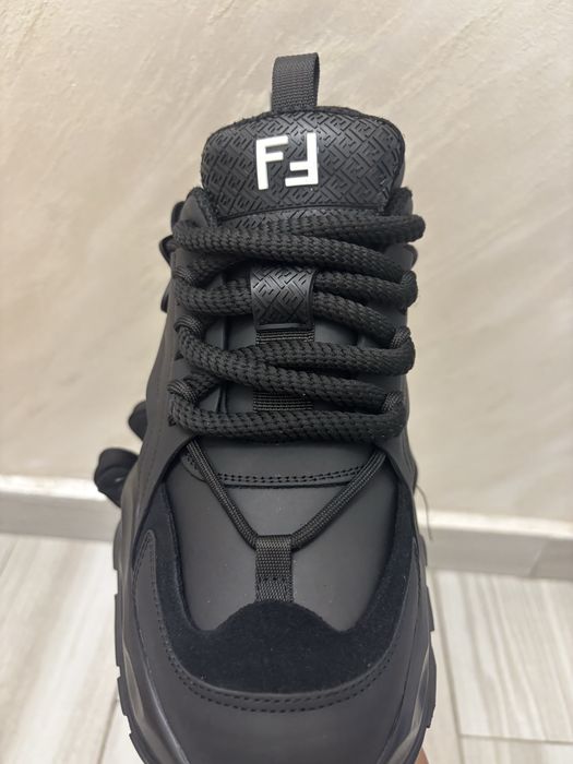 Adidasi Fendi Barbati