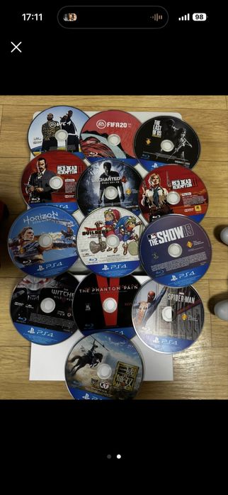 Ps4 500gb 14ta dicki bilan 2ta djoystic