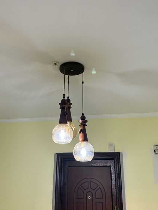 Люстра 8-рожковая