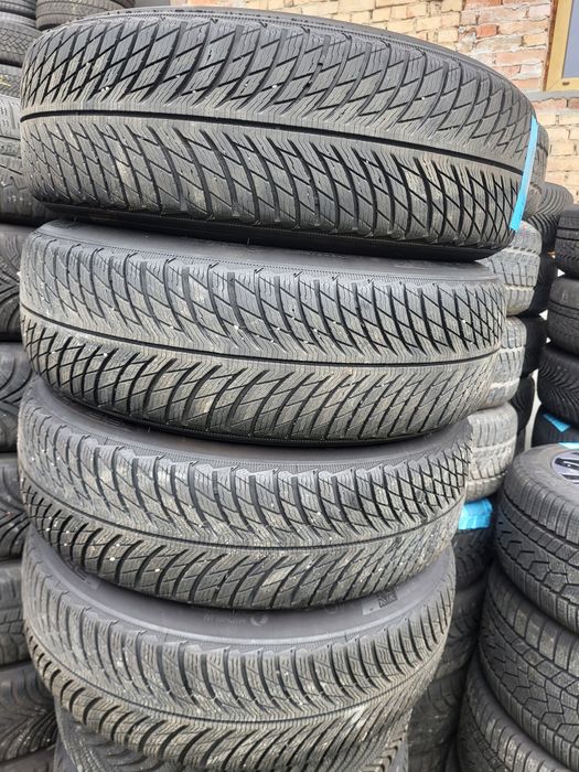 4 бр зимни 215/65/17 Michelin