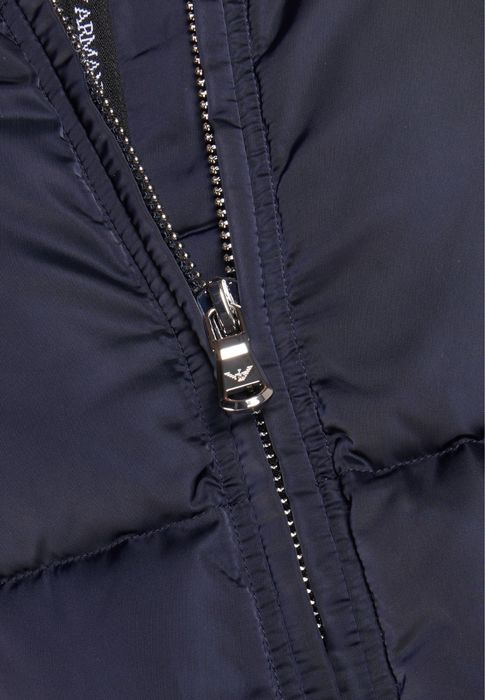 Дамко яке emporio armani