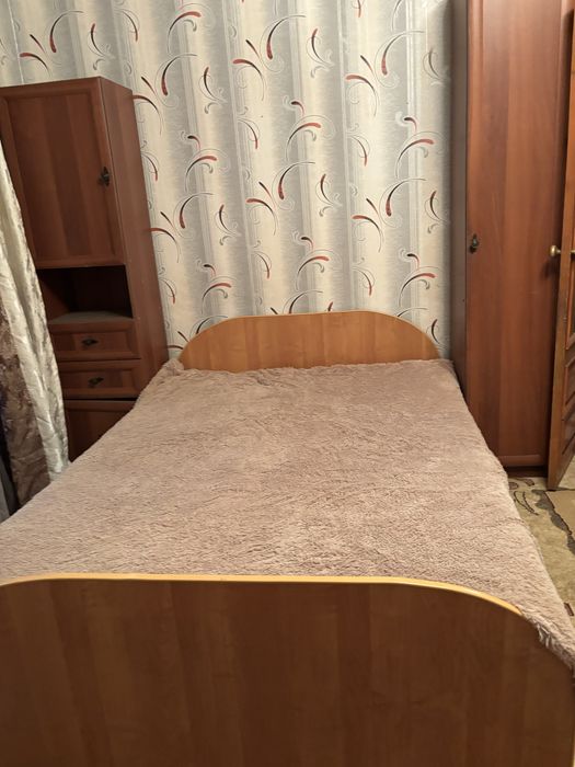 Отдам даром кровать