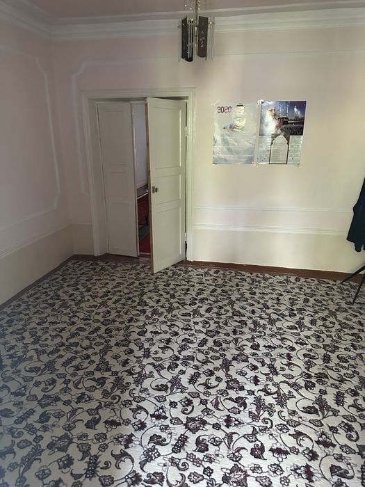 Водилда Ховли уй жой сотилади 8 сотих.