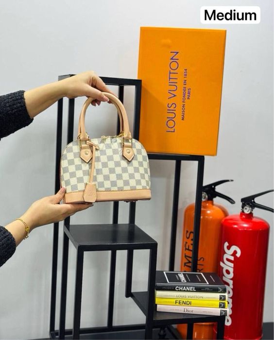 Louis Viutton чанта / различни видове