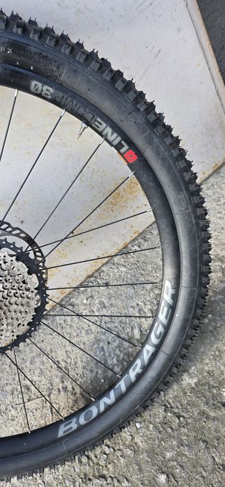 капла 29 bontrager 30mm с чисто нова гума