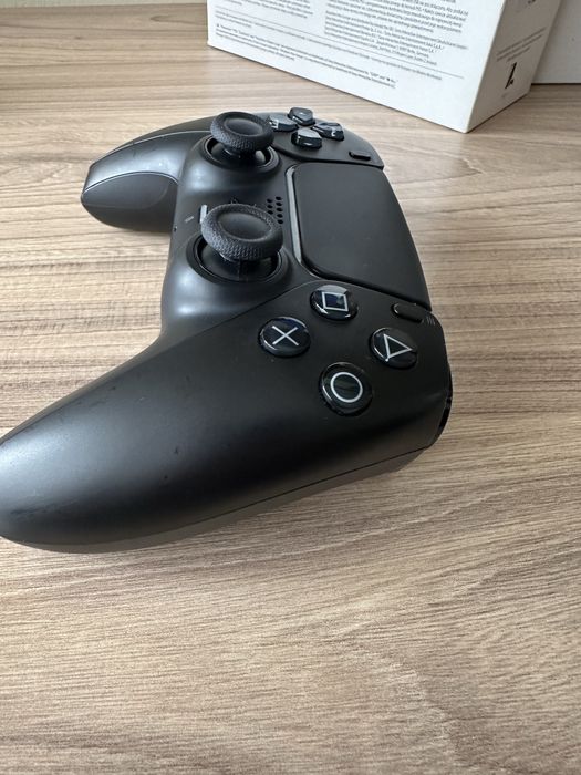 Ps5 controller , black