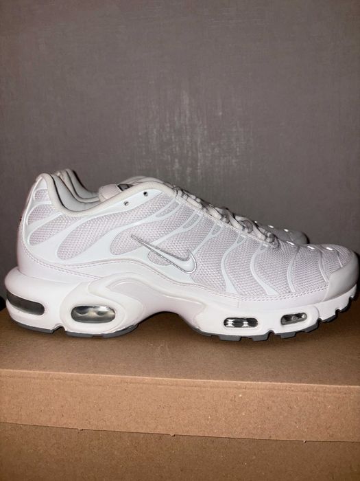 Nike Air Max Plus TN Triple White - Номер 43