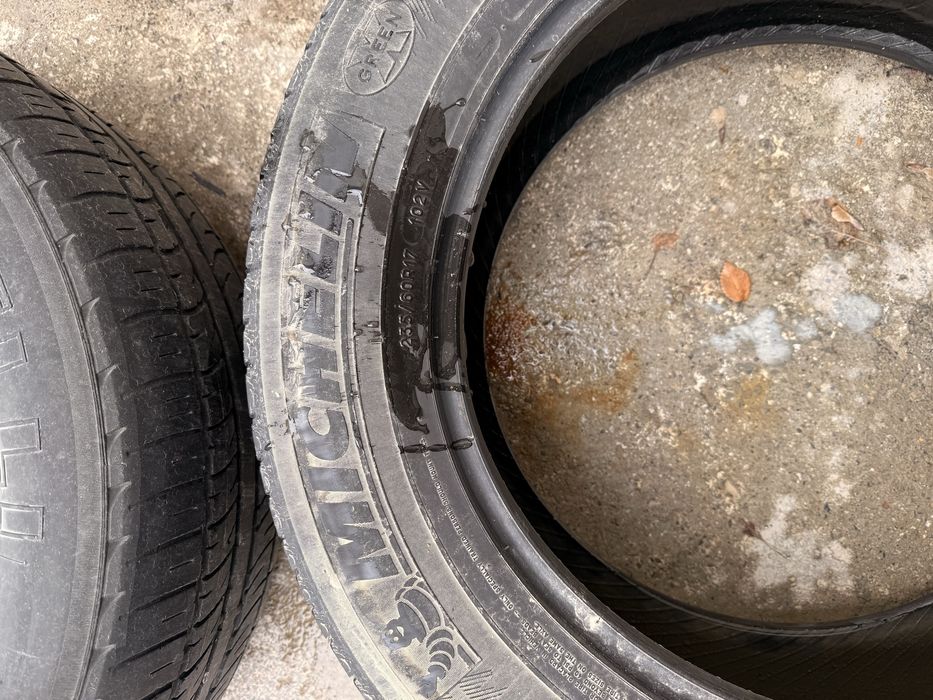 Продается шины R17 R21