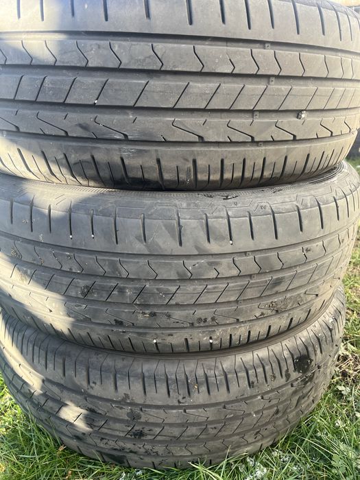 Vand anvelope de vara hankook 215 65 r 17- 500 lei setul