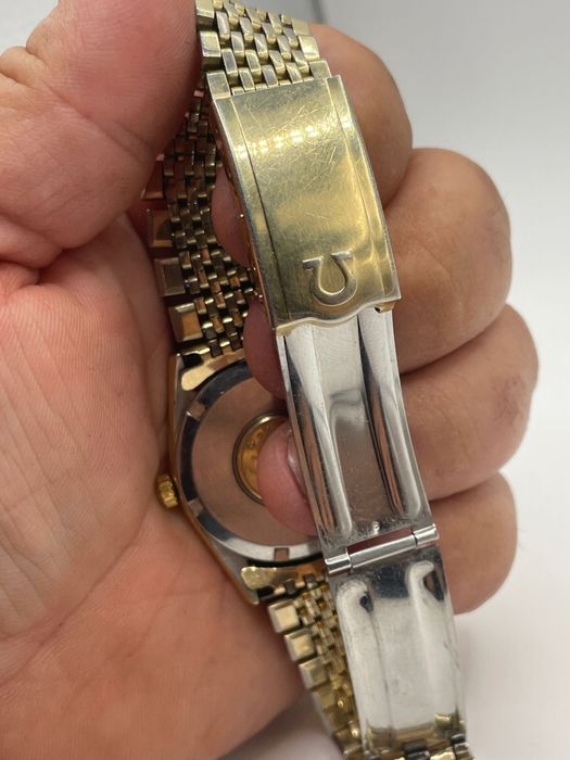 Omega constelation rar cal 712