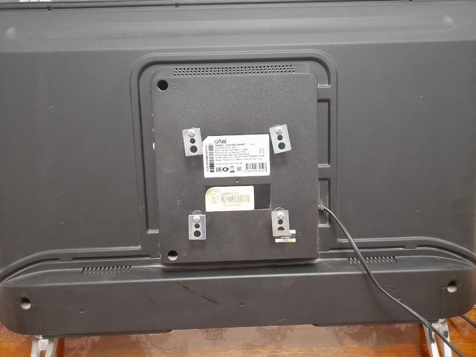 Телевизор 32 тали Артел смарт сотилади