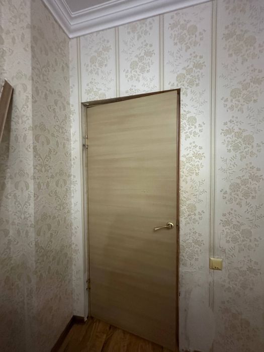 Двери и шкаф бесплатно