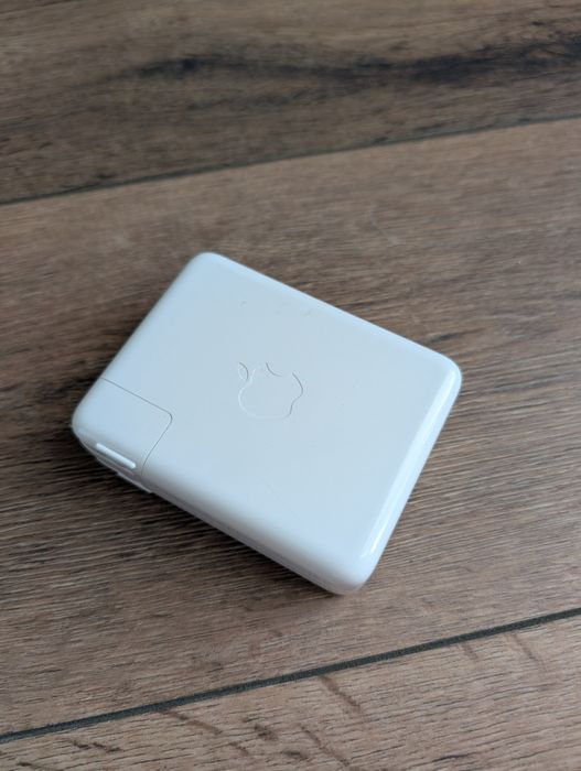 140W Apple зарядно