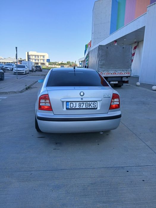 Skoda Octavia 1.6 benzină