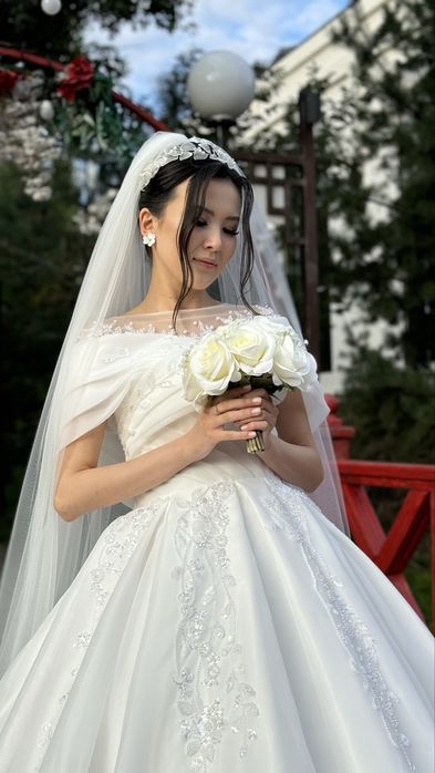 Свадебные платья