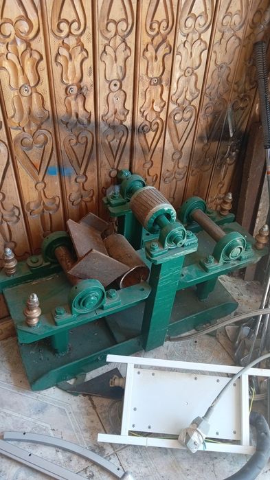 Aparat de îndoit tava