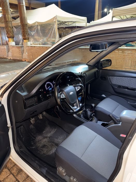 Nexia 2  1.8 full  kraska toza