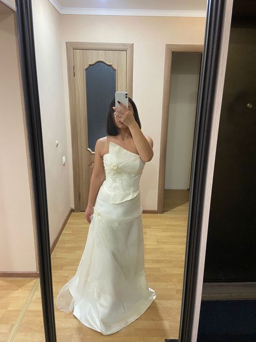 Платте, корсет+юбка в пол.