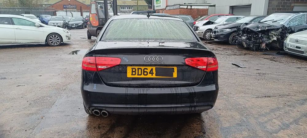 Dezmembrari / Dezmembrez AUDI A4 (8K2, B8.5) 2.0 TDI CGLC cutie viteze manuala cod culoare LZ9Y