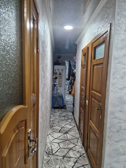 Сдается 3 х комнатная кварира в районе Октябрь
