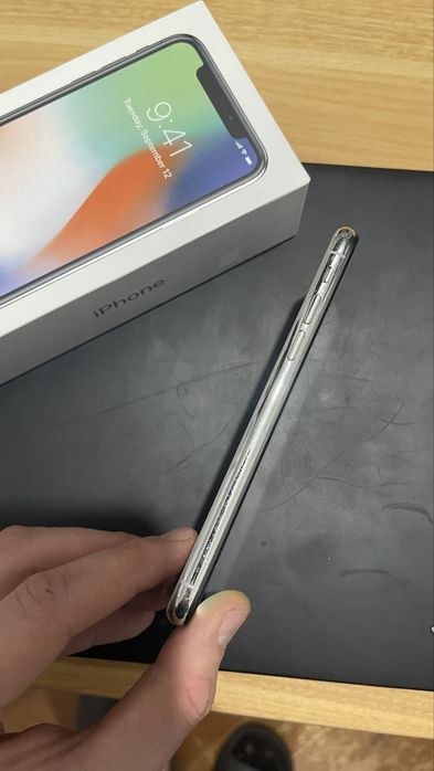 Iphone X 64GB с нова батерия