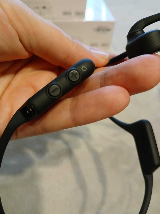Shokz AfterShokz OpenComm2 – безжични слушалки с микрофон, идеални за работа